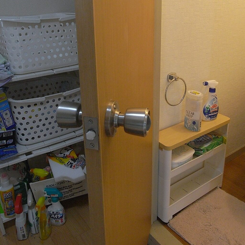トイレのドアノブを交換しました。藤沢市