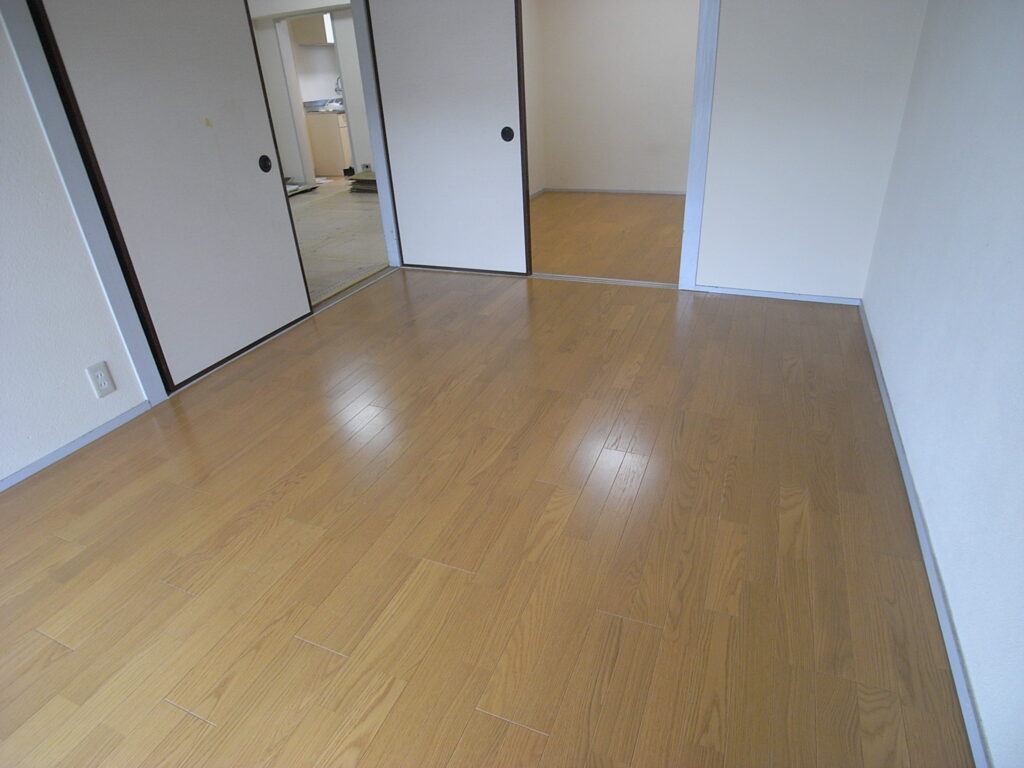 【横浜市保土ヶ谷区】マンション和室の床を遮音フローリングにしました。